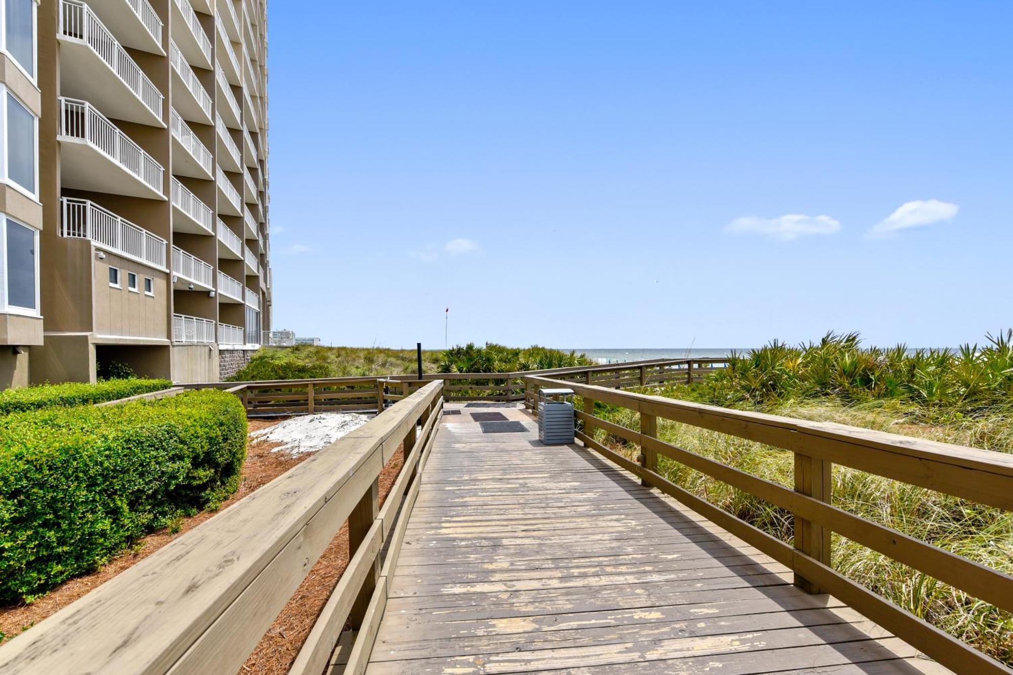 Emerald Beach #1426 By Book That Condo Panama Stadt Exterior foto